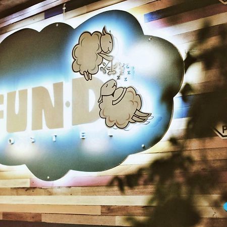 Fun-D Hostel Чианграй Экстерьер фото