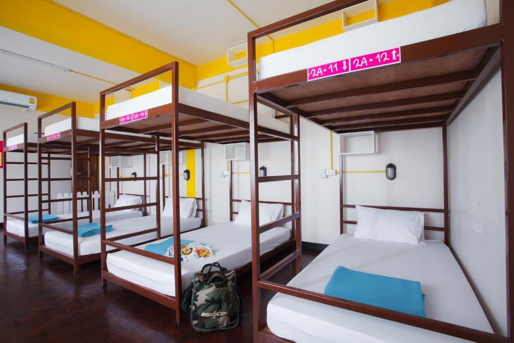 Fun-D Hostel Чианграй Номер фото